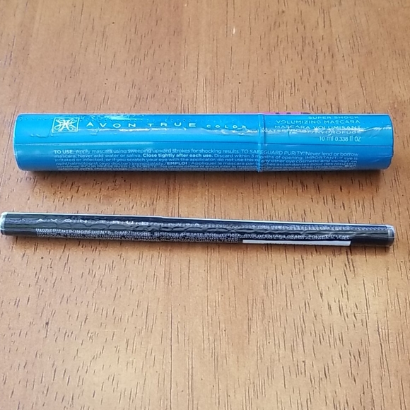 Avon Other - 🎉HP🎉 2/$22 Discontinued HTF Avon mascara an eyeliner combo